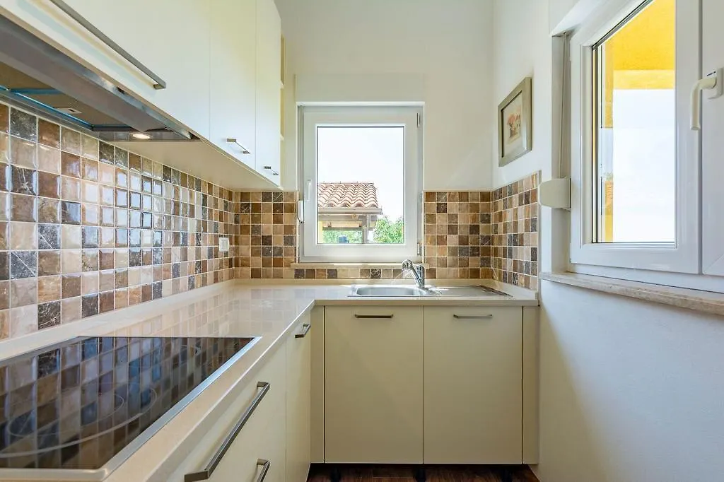 Holiday Home Nemcev 1302 Pula